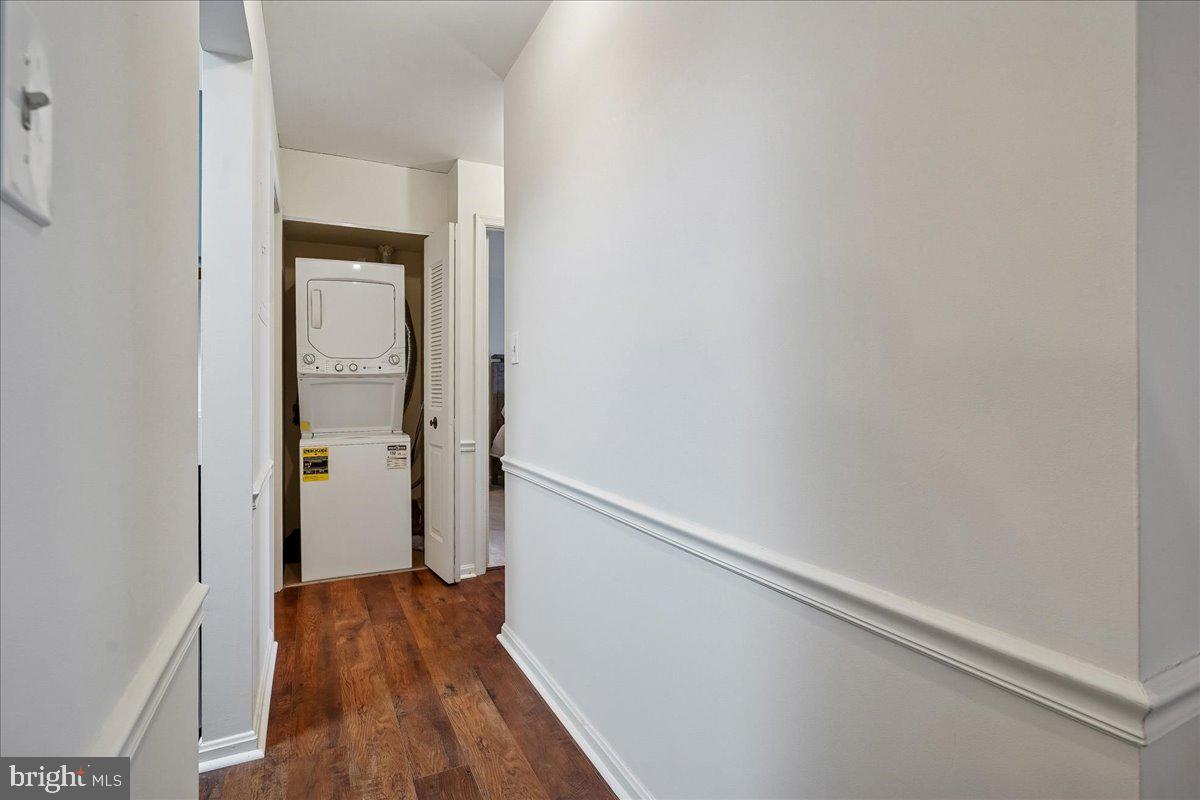 5902 Cove Landing Road, Unit 304 Burke, VA 22015 - Photo 15 of 59