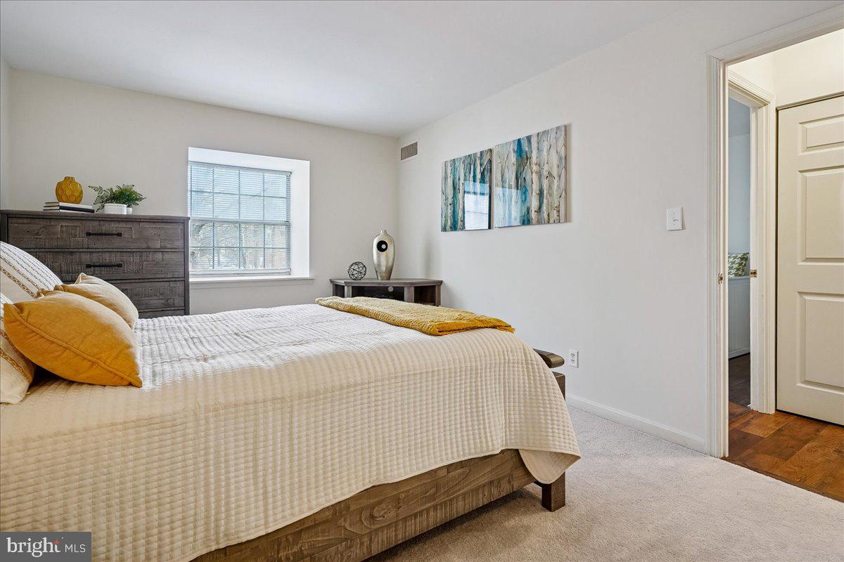 5902 Cove Landing Road, Unit 304 Burke, VA 22015 - Photo 18 of 59