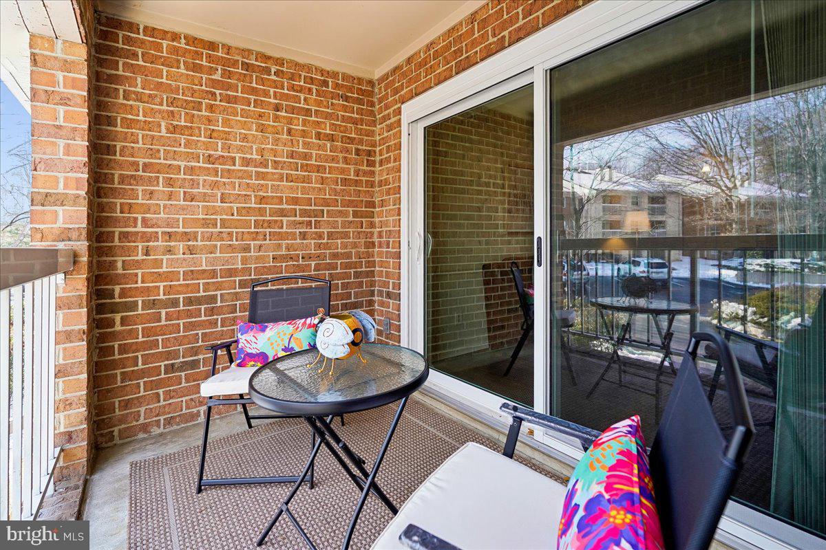 5902 Cove Landing Road, Unit 304 Burke, VA 22015 - Photo 31 of 59