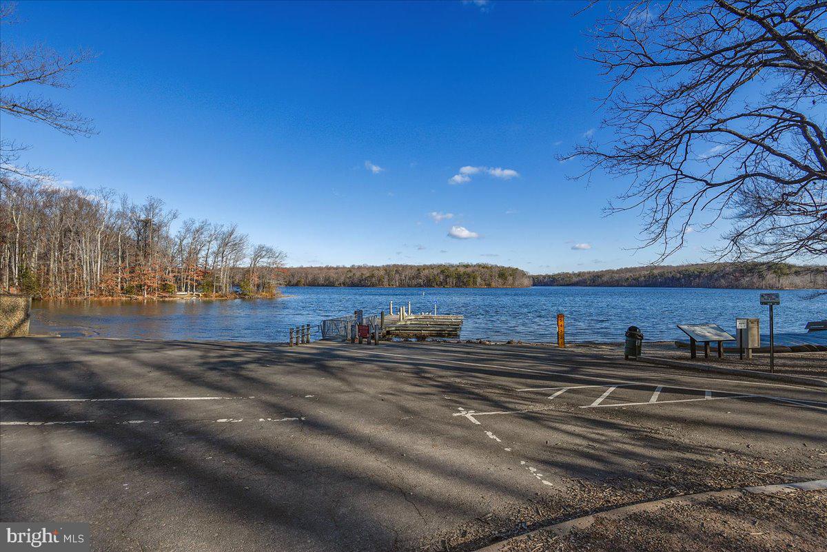 5902 Cove Landing Road, Unit 304 Burke, VA 22015 - Photo 34 of 59