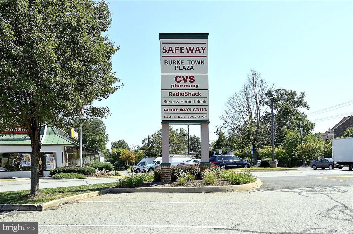 5902 Cove Landing Road, Unit 304 Burke, VA 22015 - Photo 44 of 59