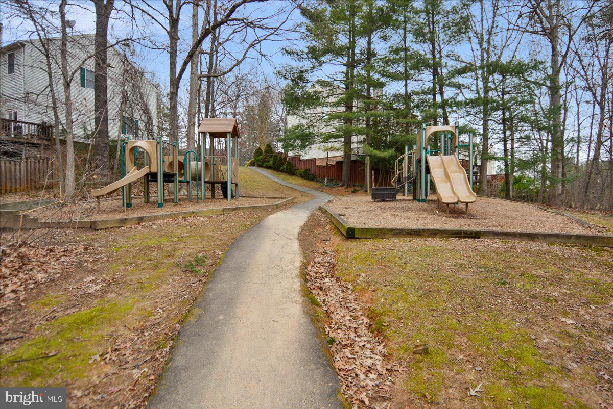 5902 Cove Landing Road, Unit 304 Burke, VA 22015 - Photo 53 of 59