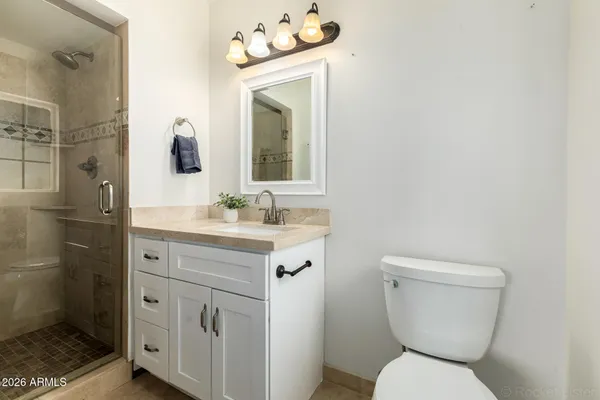 $1,375,000 | 4956 East Clarendon Avenue, Phoenix, AZ 85018