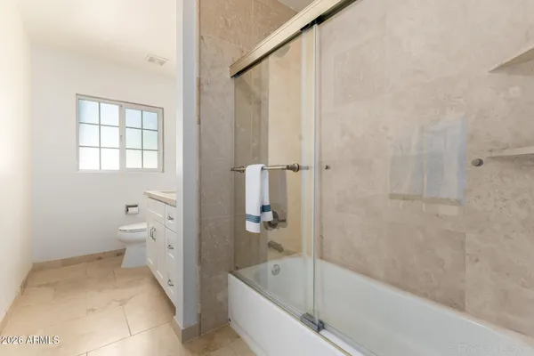 $1,375,000 | 4956 East Clarendon Avenue, Phoenix, AZ 85018