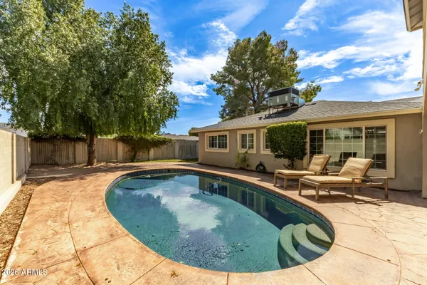 $1,375,000 | 4956 East Clarendon Avenue, Phoenix, AZ 85018