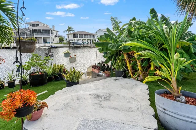 $1,100,000 | 4366 6th Isle Drive, Hernando Beach, FL 34607