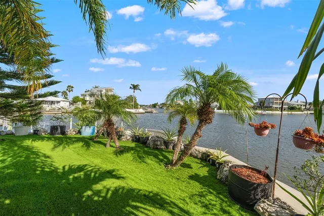 $1,100,000 | 4366 6th Isle Drive, Hernando Beach, FL 34607