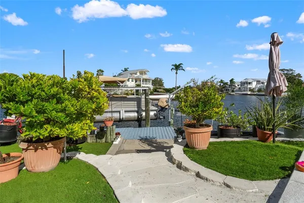 $1,100,000 | 4366 6th Isle Drive, Hernando Beach, FL 34607
