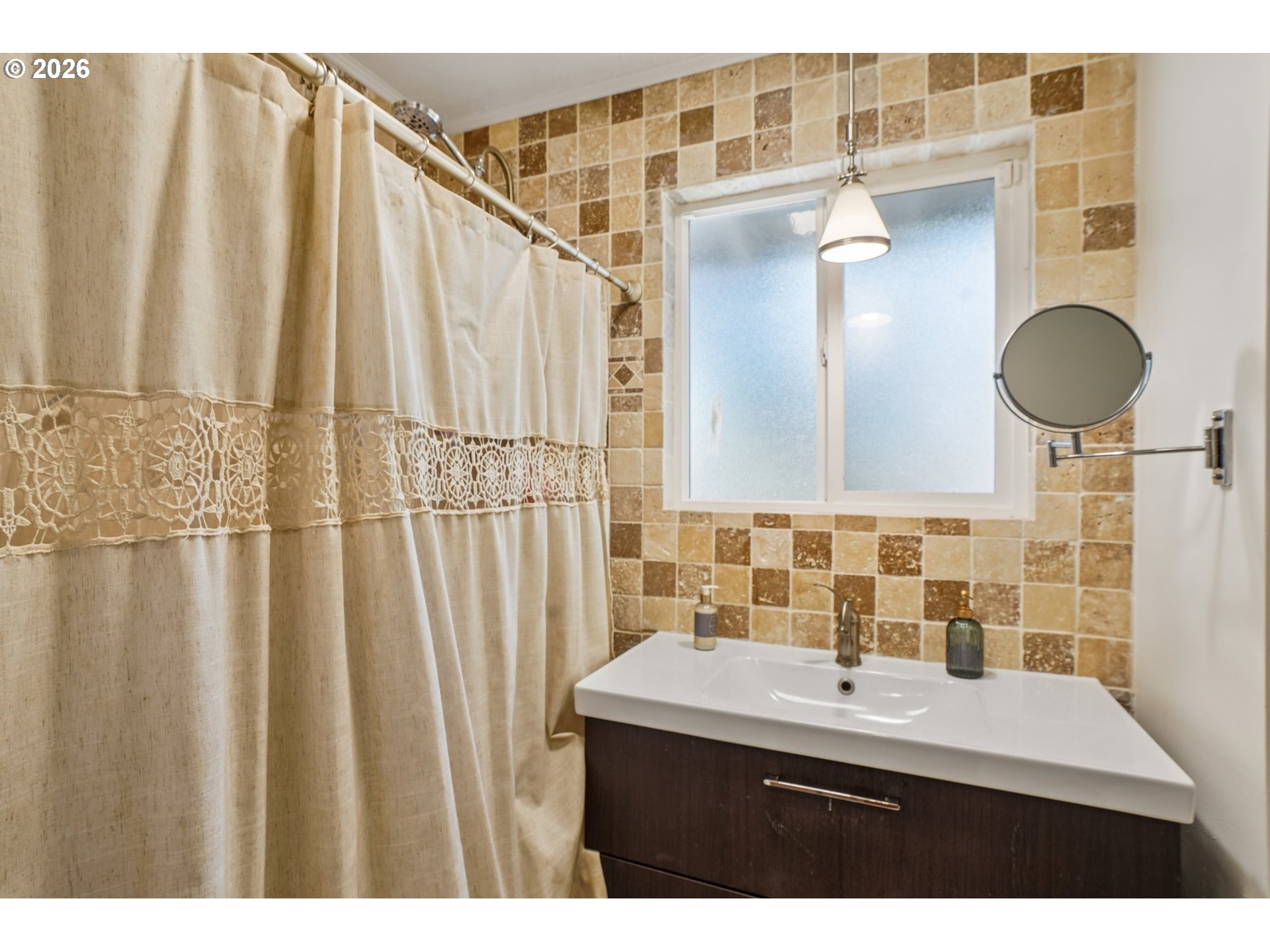 18042 Southeast Clay Street Portland, OR 97233 - Photo 24 of 43