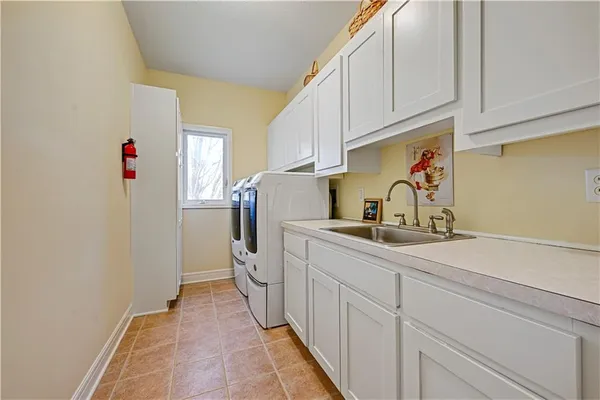 $520,000 | 5708 Northwest 110th Court, Kansas City, MO 64154