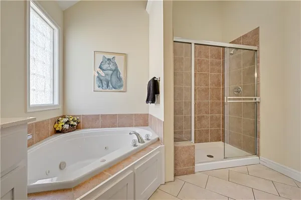 $520,000 | 5708 Northwest 110th Court, Kansas City, MO 64154