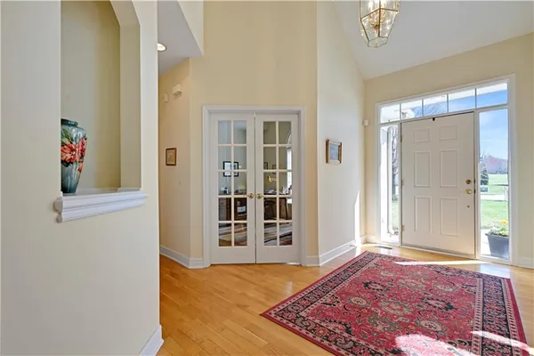 $520,000 | 5708 Northwest 110th Court, Kansas City, MO 64154