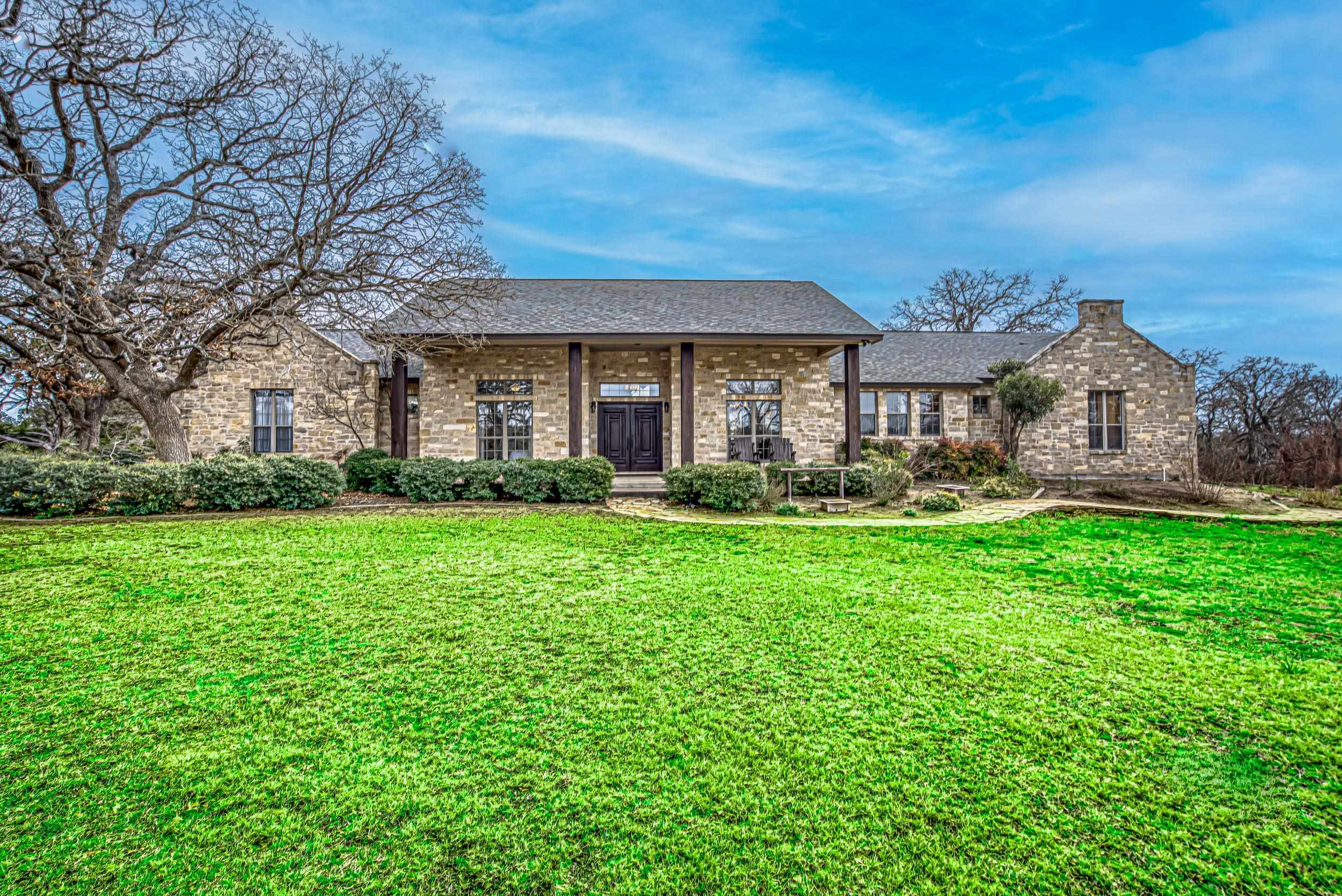 281 Oak Ridge Trail Kingsland, TX 78639 - Photo 1 of 1