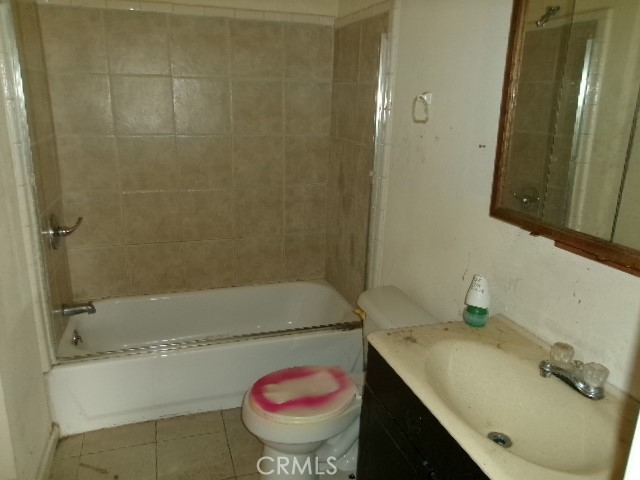 17392 Cache Creek Road Clearlake Oaks, CA 95423 - Photo 18 of 25 a bathroom with a sink and a mirror