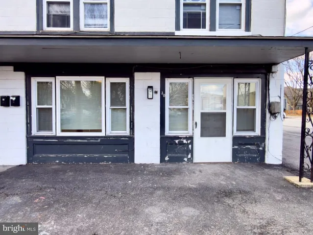 $1,195 | 31 South Main Street, Manheim, PA 17545