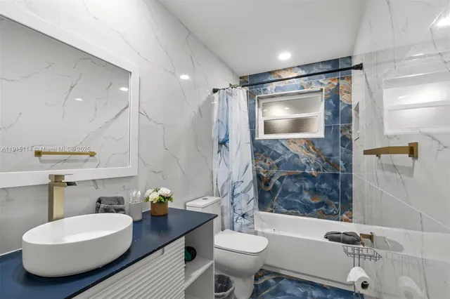 $3,980 | 390 Northwest 40th Street, Deerfield Beach, FL 33064