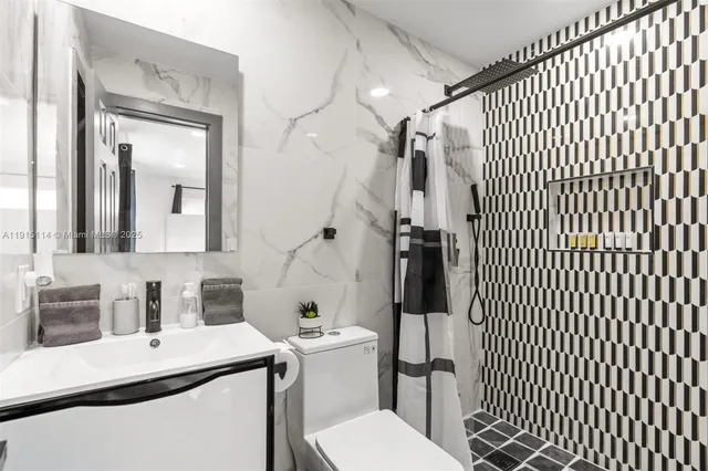 $3,980 | 390 Northwest 40th Street, Deerfield Beach, FL 33064