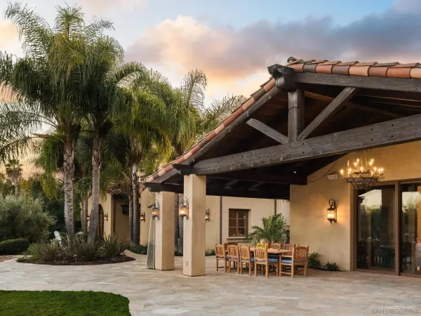 $8,250,000 | 16409 Via De Santa Fe, Rancho Santa Fe, CA 92067