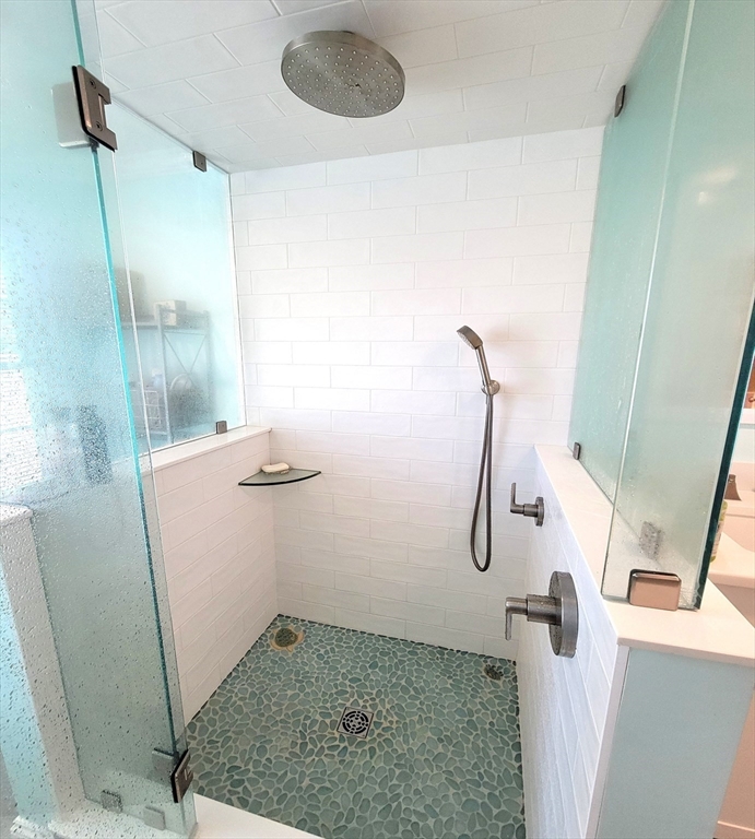 18 Lyndale Road Yarmouth, MA 02664 - Photo 14 of 21 Gallery Image 14