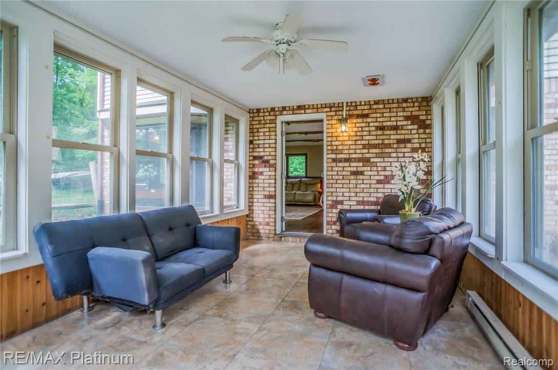 3788 Chase Lake Road Howell, MI 48855 - Photo 7 of 31 7.jpg