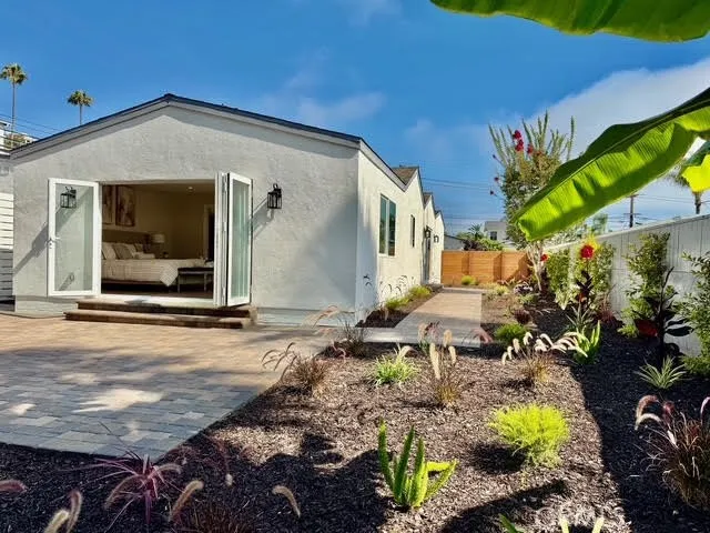 $2,799,990 | 102 Trafalgar Lane, San Clemente, CA 92672