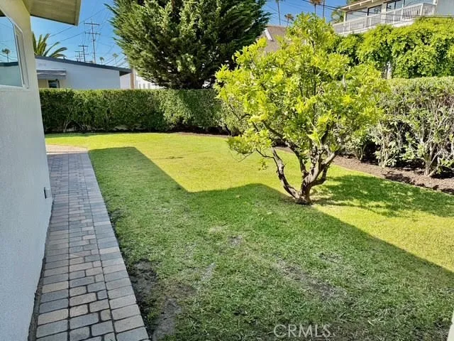 $2,799,990 | 102 Trafalgar Lane, San Clemente, CA 92672