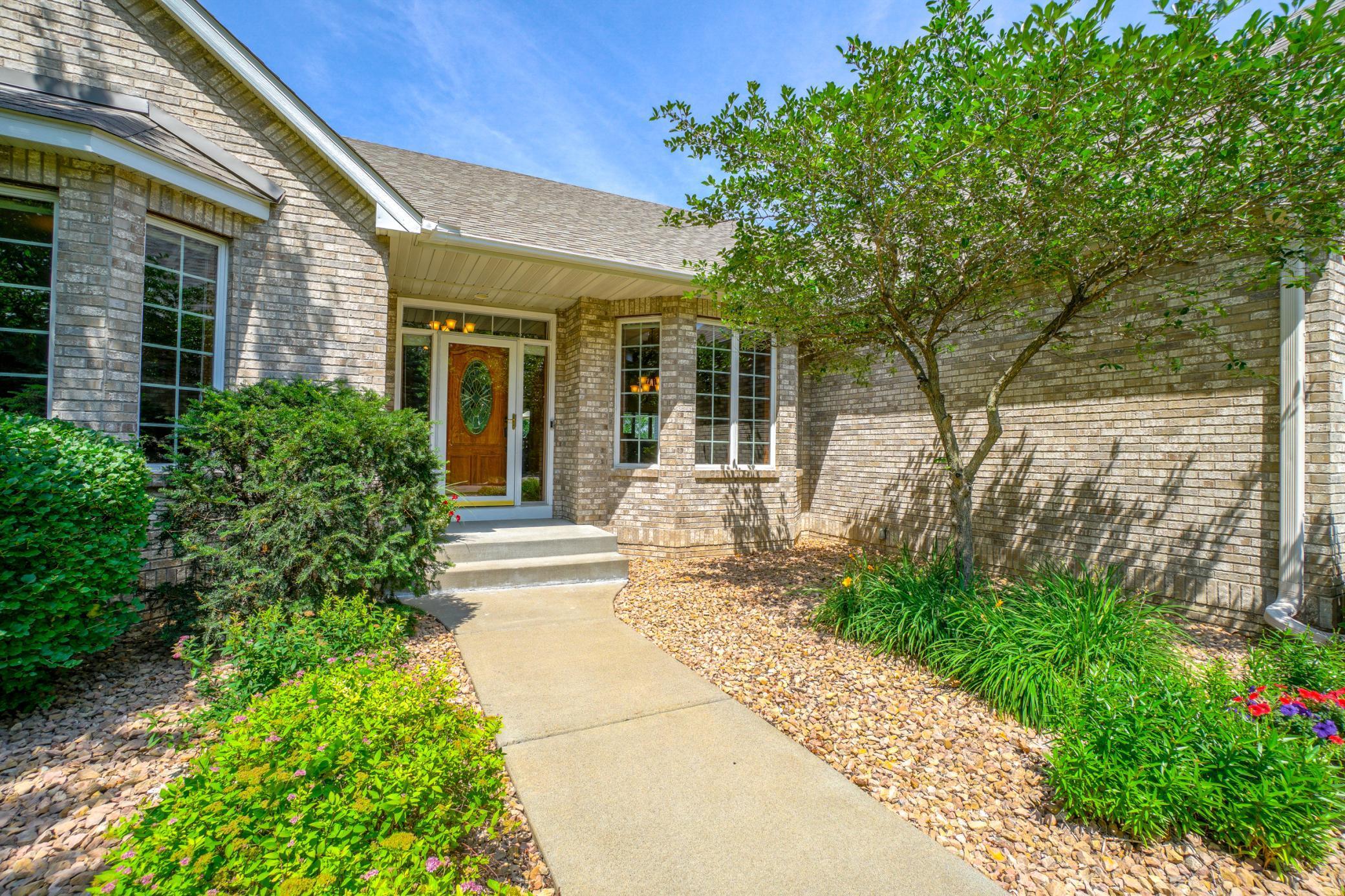 853 Amble Road Shoreview, MN 55126 - Photo 28 of 34 Gallery Image 28