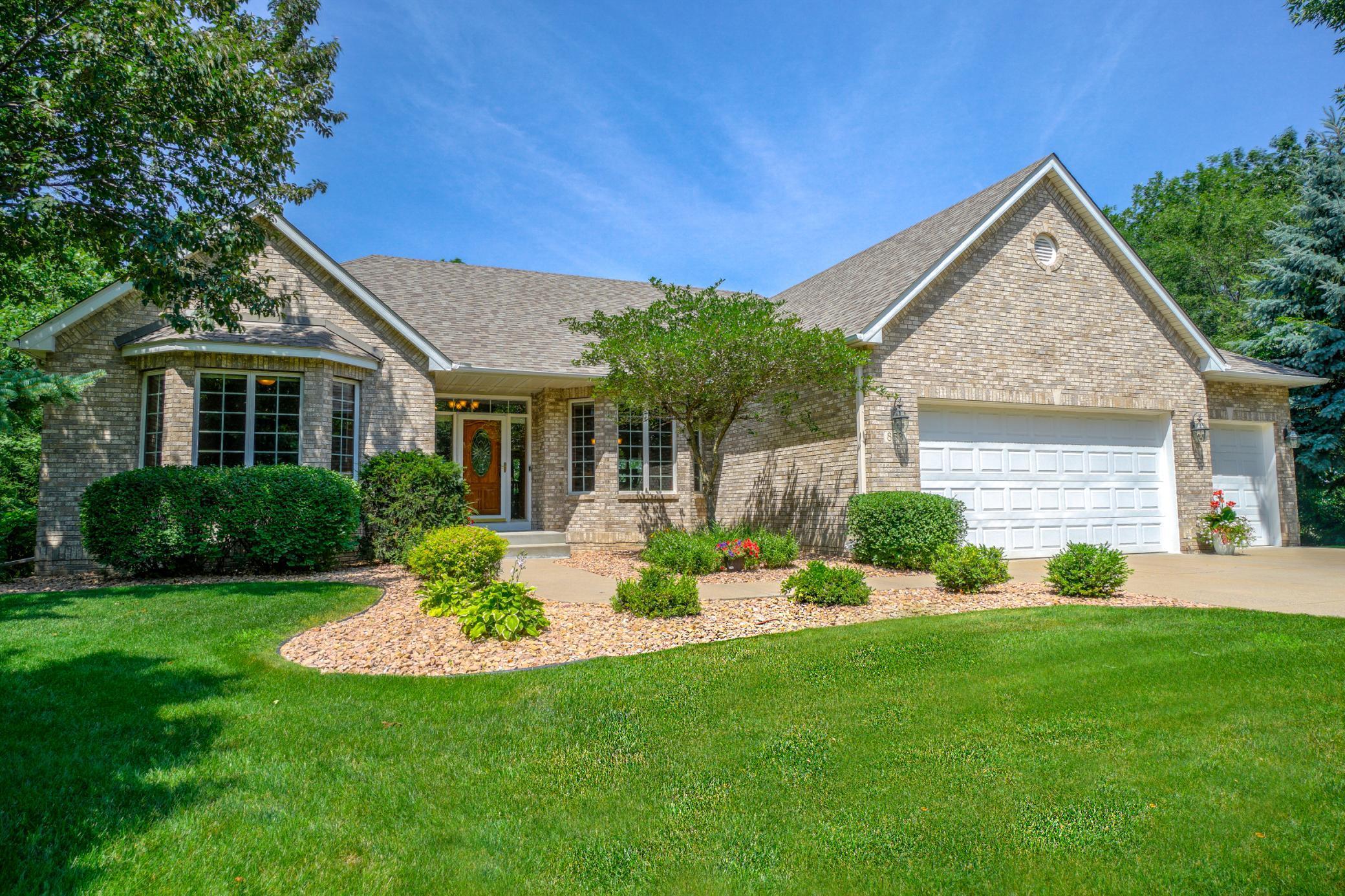 853 Amble Road Shoreview, MN 55126 - Photo 34 of 34 Gallery Image 34