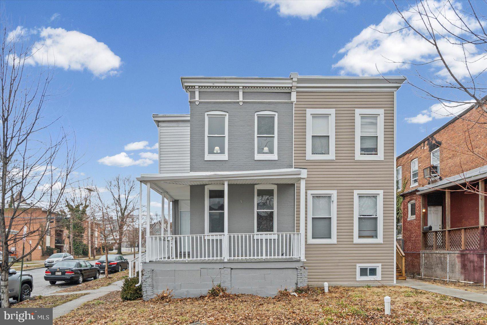 178 Collins Avenue Baltimore, MD 21229 - Photo 3 of 33