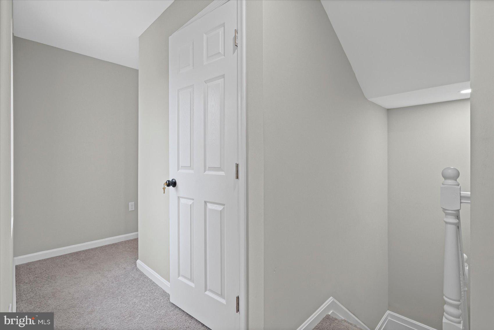 178 Collins Avenue Baltimore, MD 21229 - Photo 33 of 33