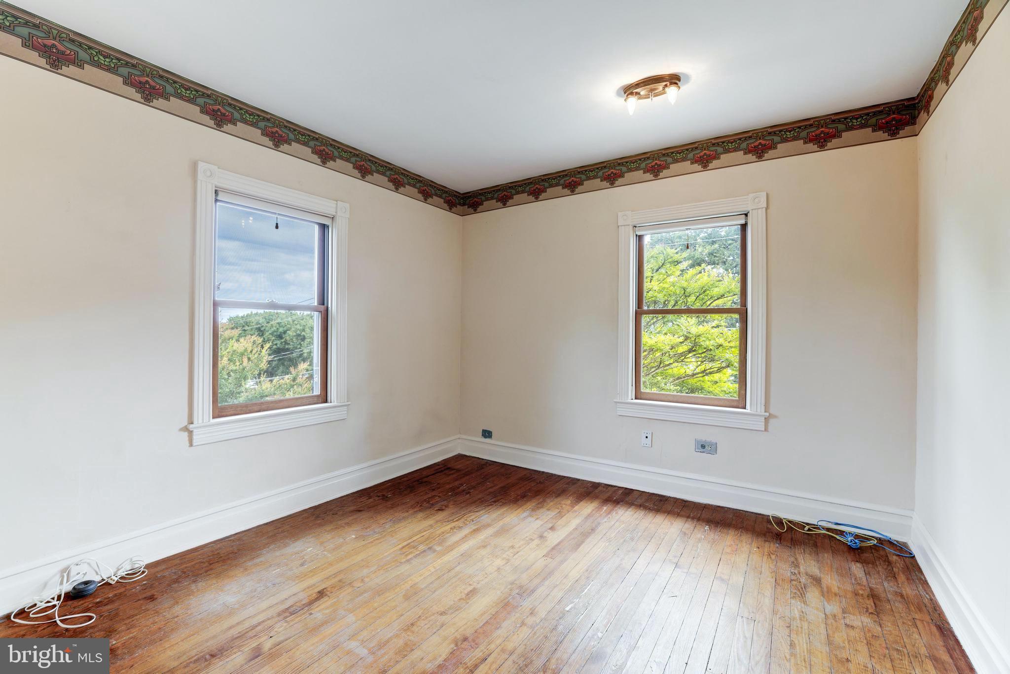 3416 North Glebe Road Arlington, VA 22207 - Photo 17 of 40
