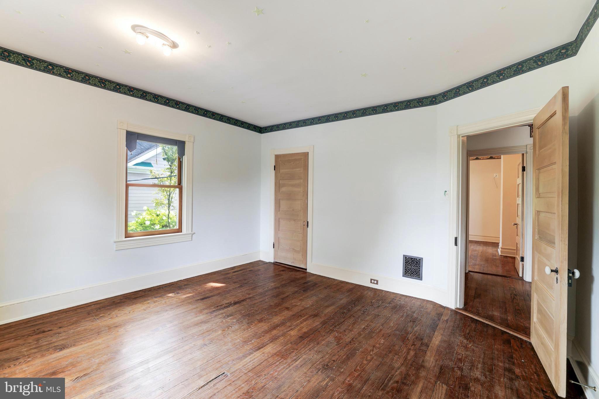 3416 North Glebe Road Arlington, VA 22207 - Photo 19 of 40