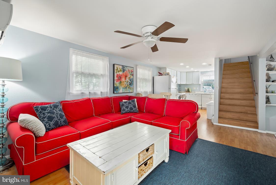 32789 Cedar Drive Ocean View, DE 19970 - Photo 4 of 18 a living room with furniture and a ceiling fan