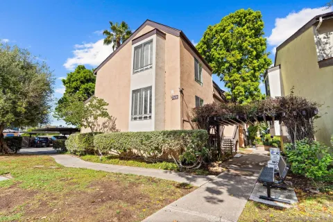 $520,000 | 7930 Mission Center Court, Unit L, San Diego, CA 92108