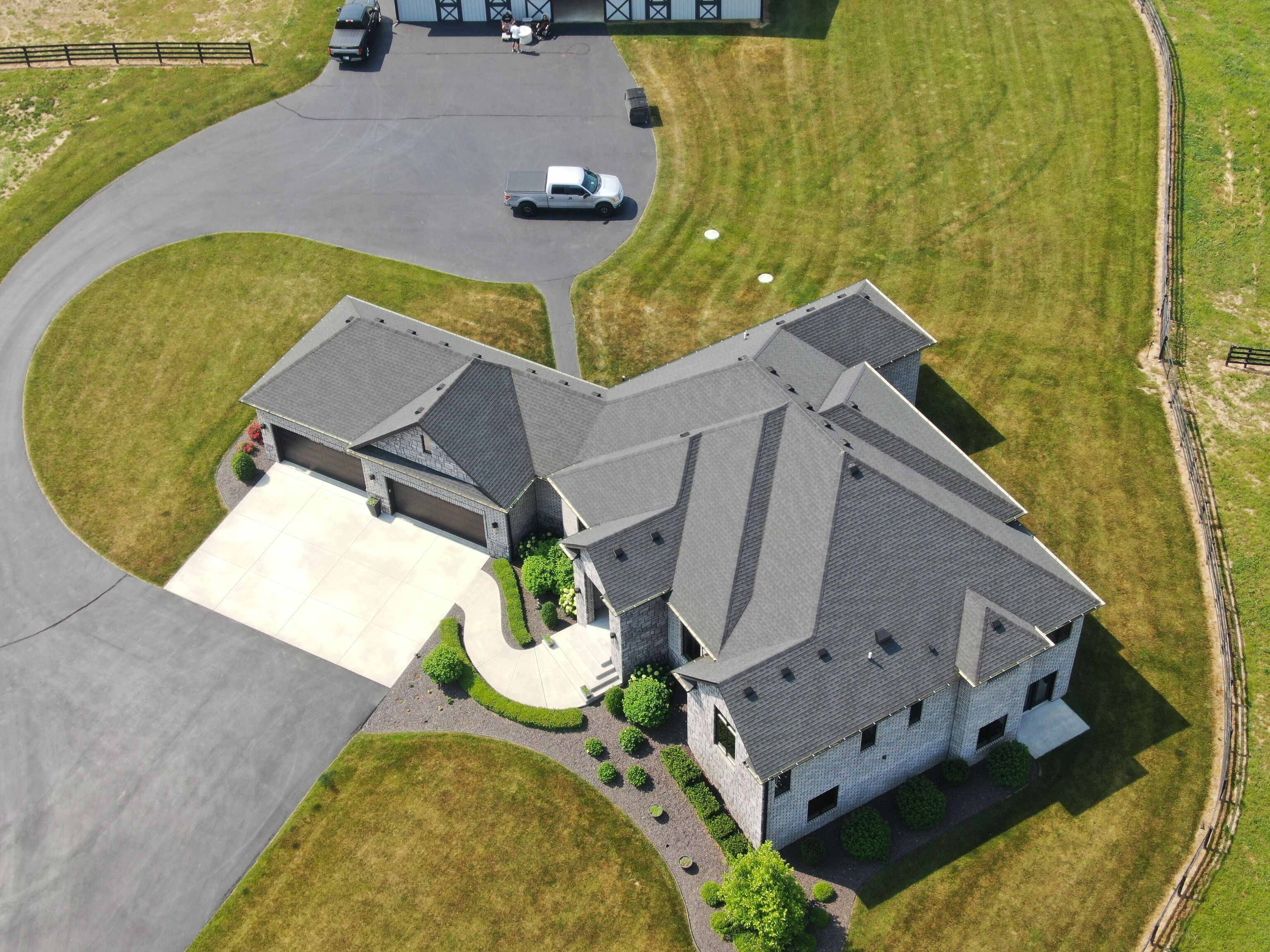 6115 Travis Road Greenwood, IN 46143 - Photo 2 of 35