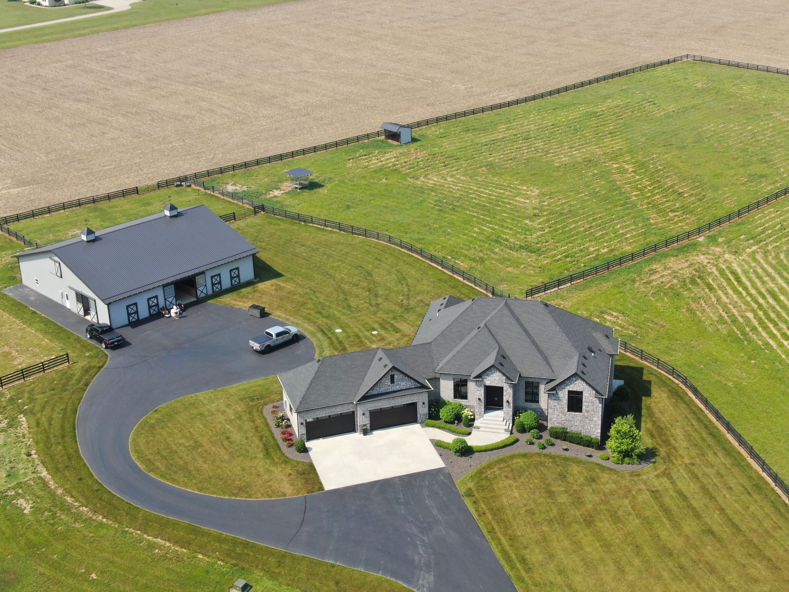 6115 Travis Road Greenwood, IN 46143 - Photo 33 of 35