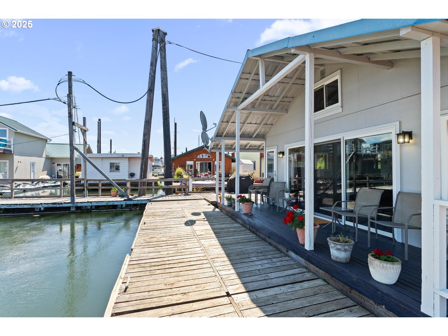 535 Northeast Bridgeton Road, Unit 5 Portland, OR 97211 - Photo 25 of 26