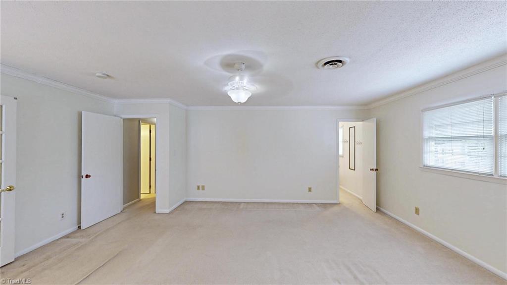 1007 Shalimar Drive High Point, NC 27262 - Photo 28 of 43 Primary