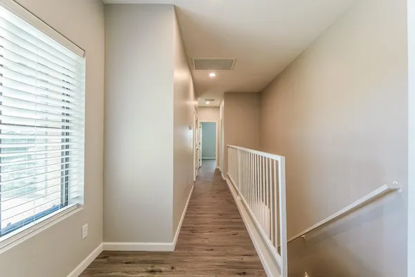 $2,305 | 18777 North 43rd Avenue, Unit 40, Glendale, AZ 85308