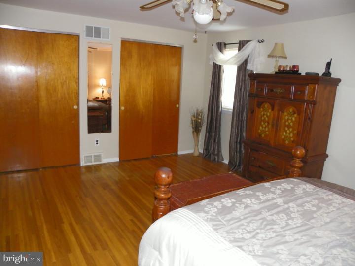 3415 Lester Road Philadelphia, PA 19154 - Photo 22 of 25