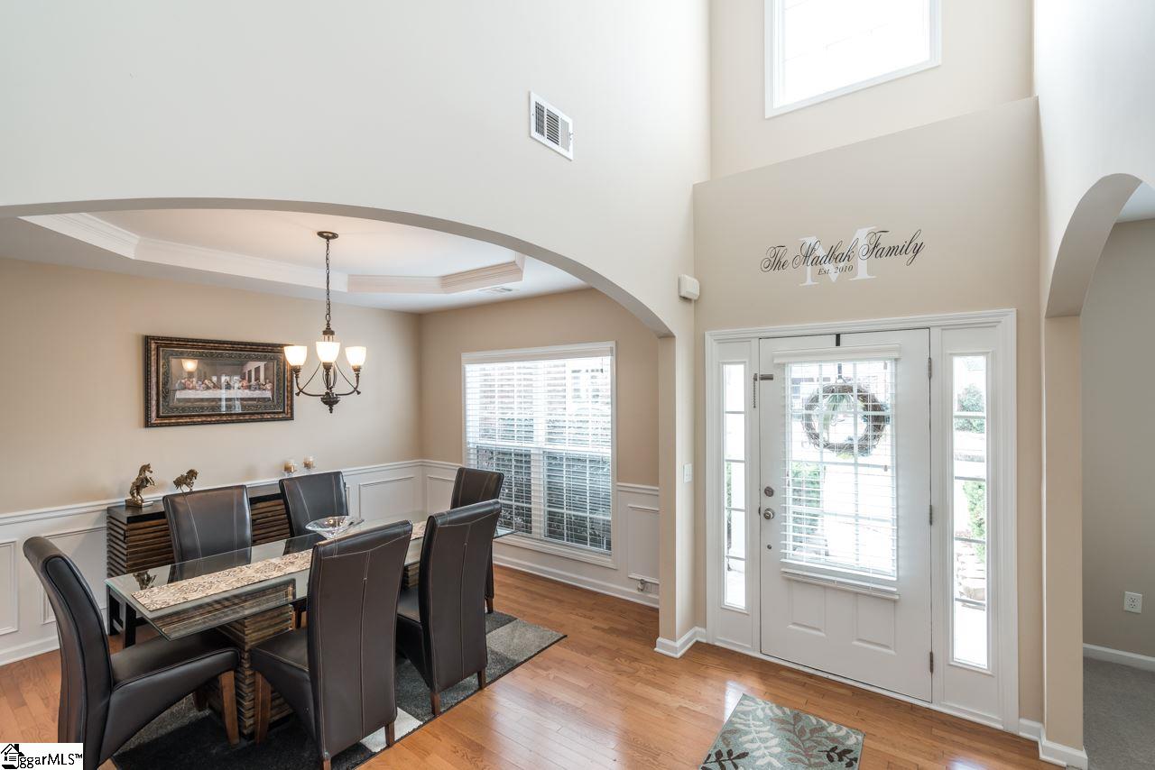 15 Buckhannon Road Greenville, SC 29607 - Photo 3 of 26 Gallery Image 3