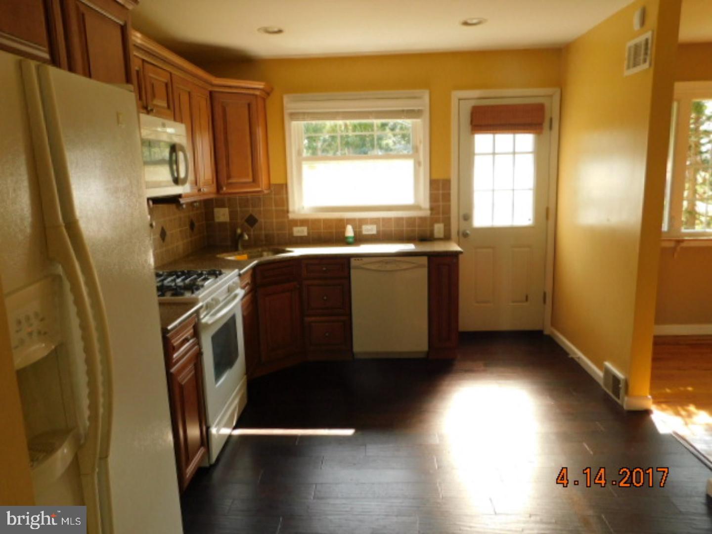 120 Thorndike Road Philadelphia, PA 19115 - Photo 17 of 21