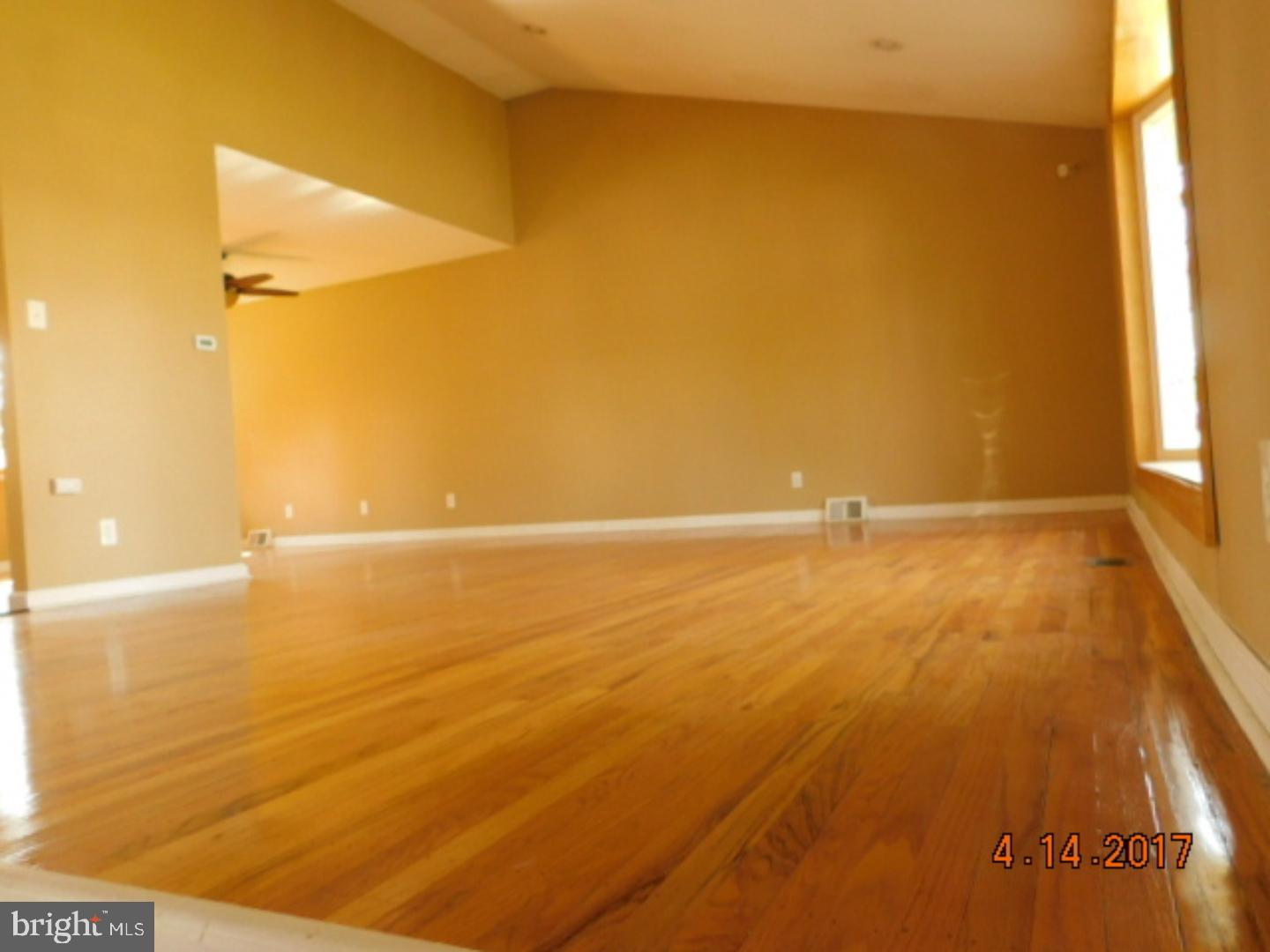 120 Thorndike Road Philadelphia, PA 19115 - Photo 21 of 21