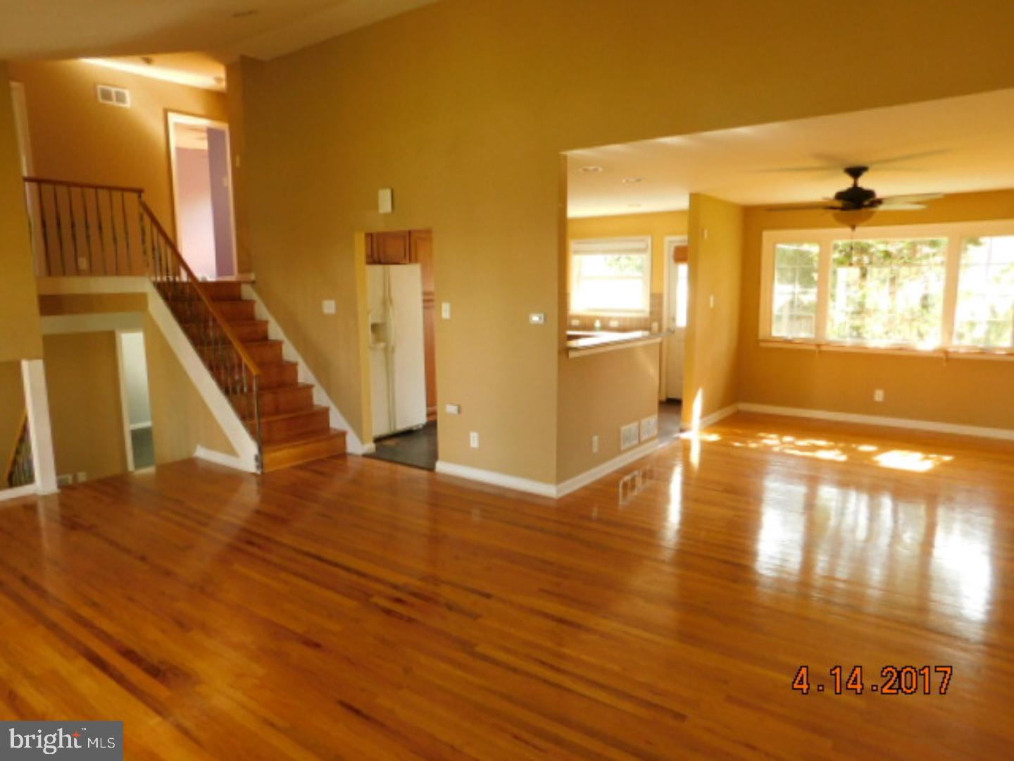 120 Thorndike Road Philadelphia, PA 19115 - Photo 9 of 21