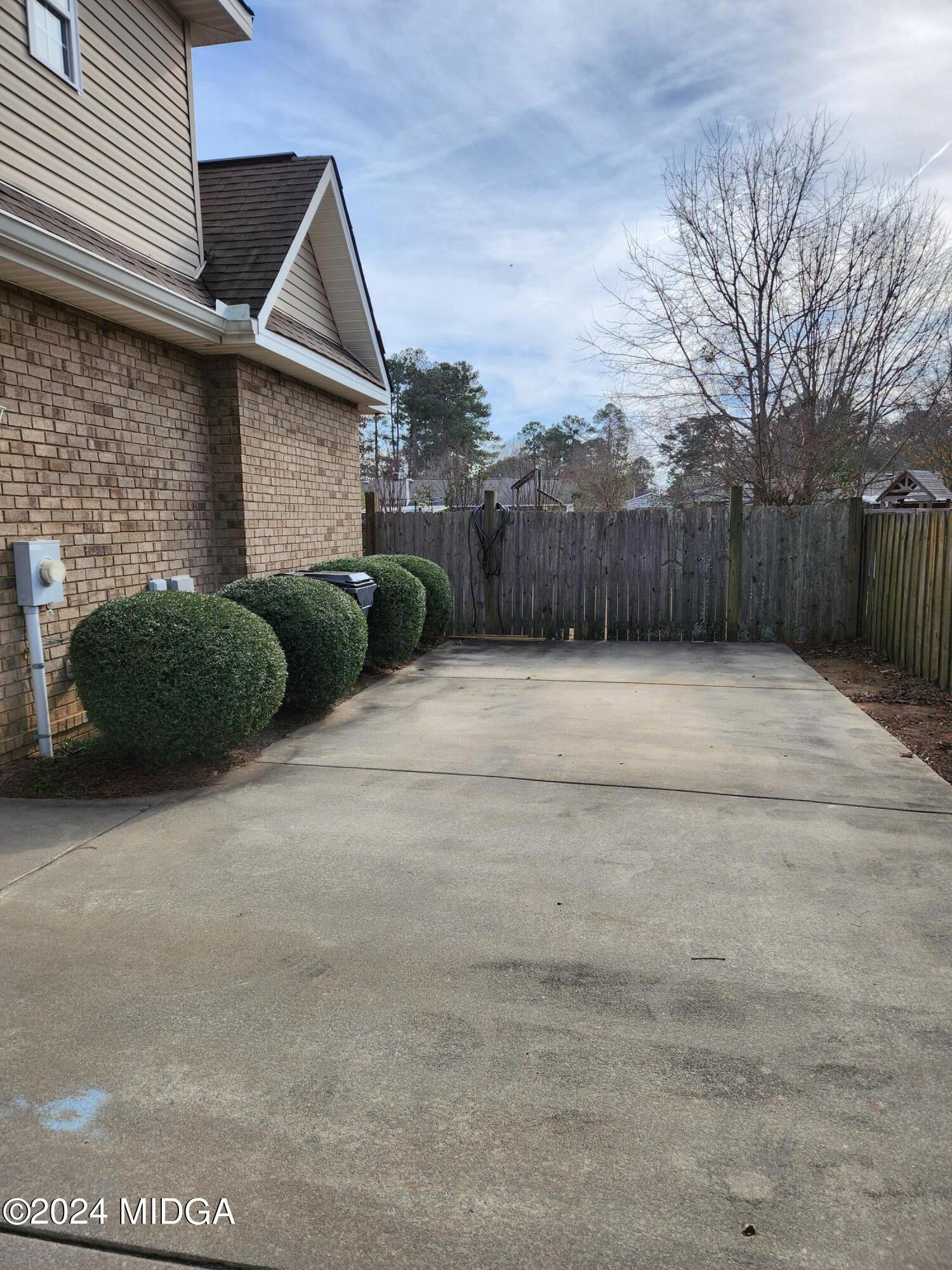 105 Windermere Circle Perry, GA 31069 - Photo 46 of 48 a backyard of a house
