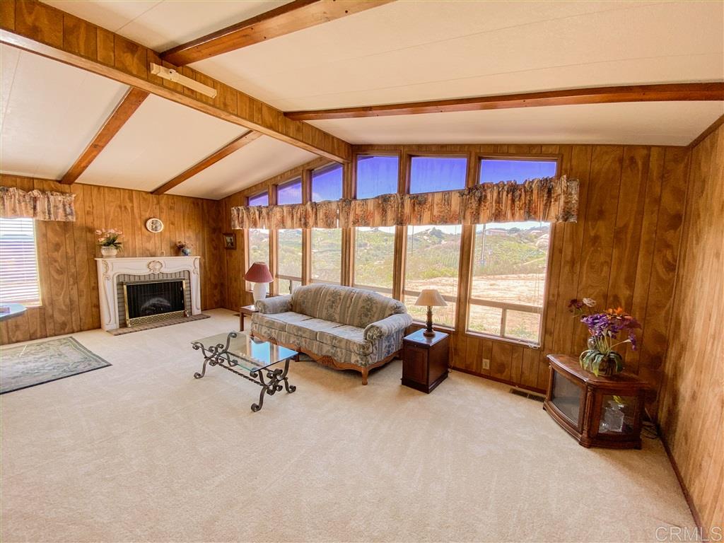 3592 De Luz Heights Road Fallbrook, CA 92028 - Photo 2 of 23 Gallery Image 2