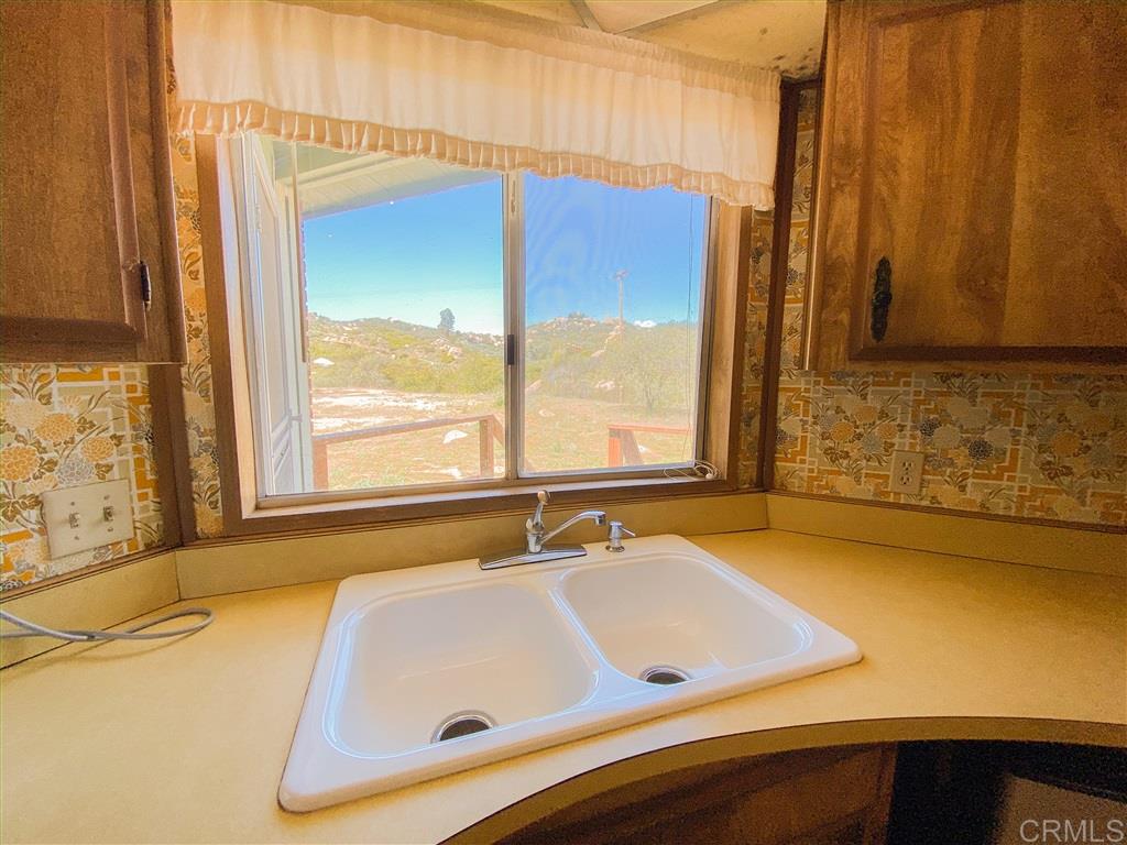 3592 De Luz Heights Road Fallbrook, CA 92028 - Photo 9 of 23 Gallery Image 9