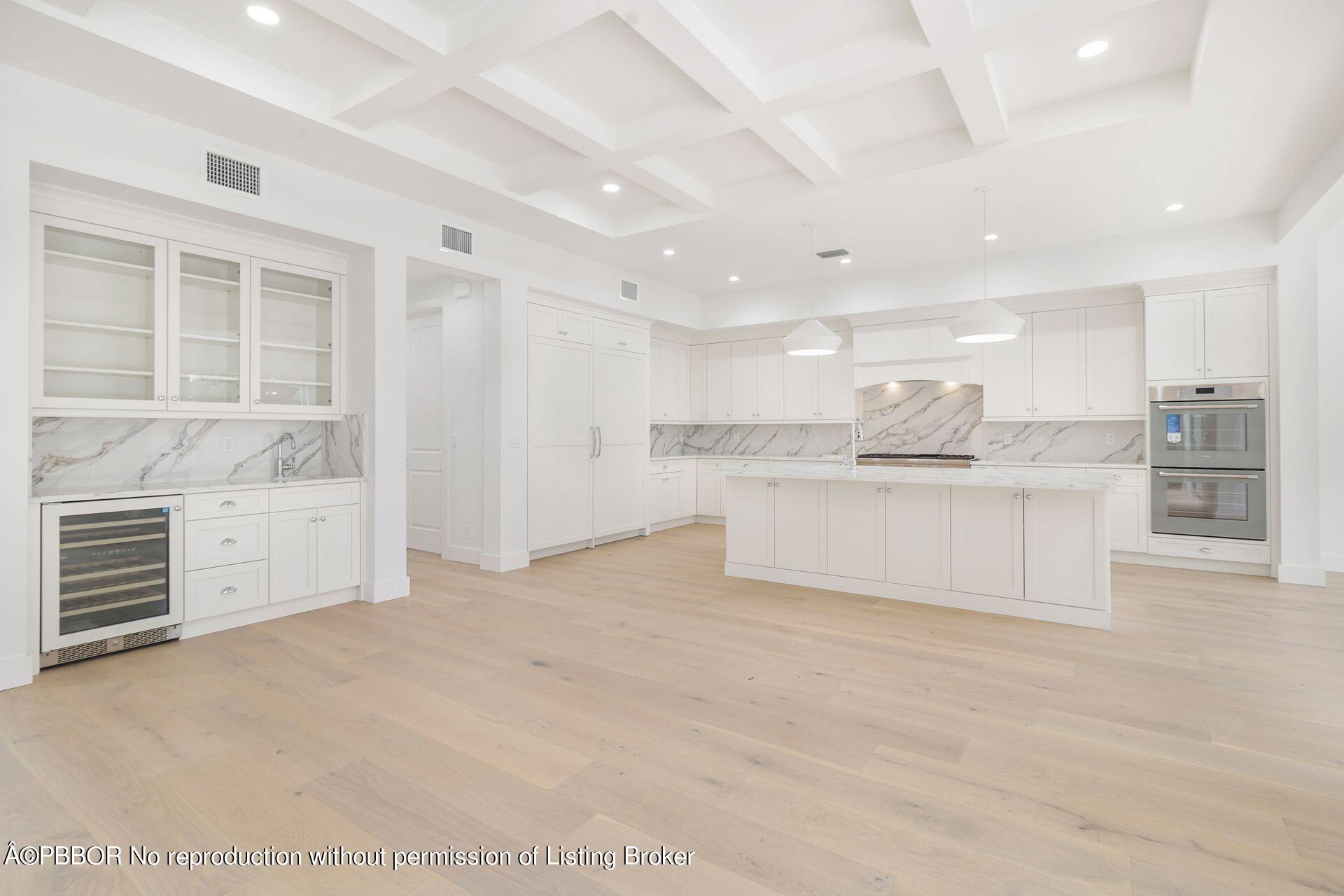 250 Alpine Road West Palm Beach, FL 33405 - Photo 15 of 58 Kitchen