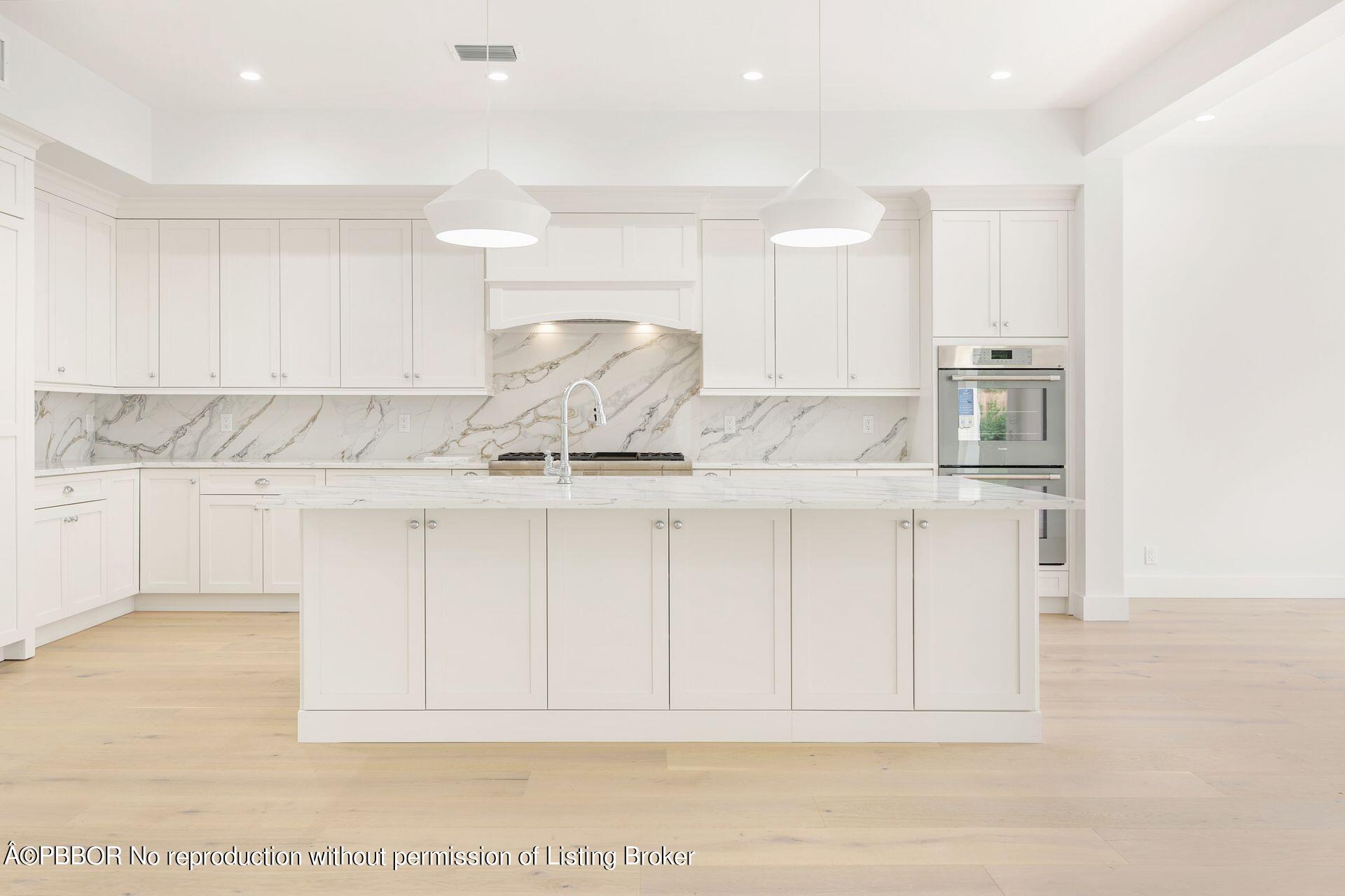 250 Alpine Road West Palm Beach, FL 33405 - Photo 17 of 58 Kitchen