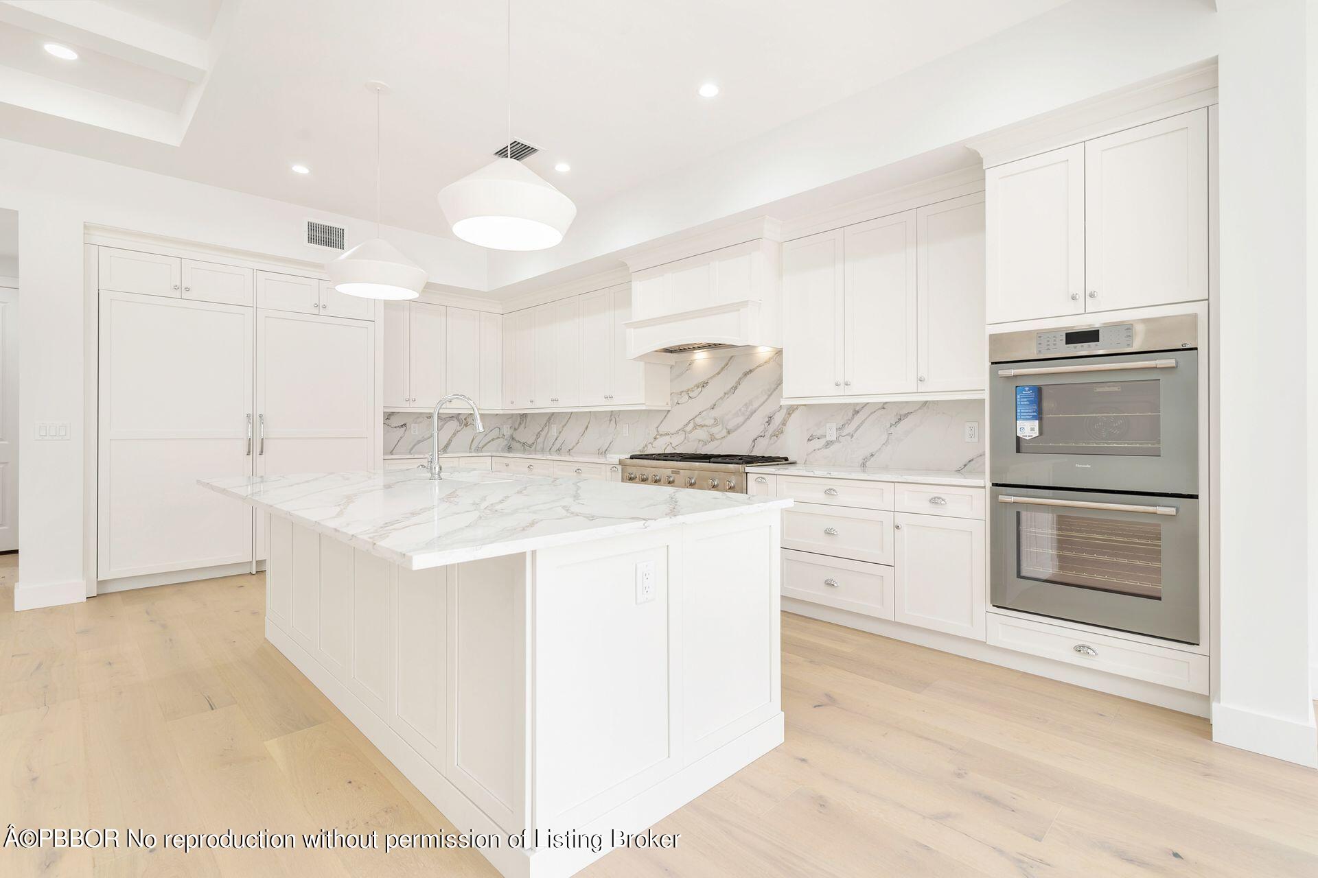 250 Alpine Road West Palm Beach, FL 33405 - Photo 22 of 58 Kitchen